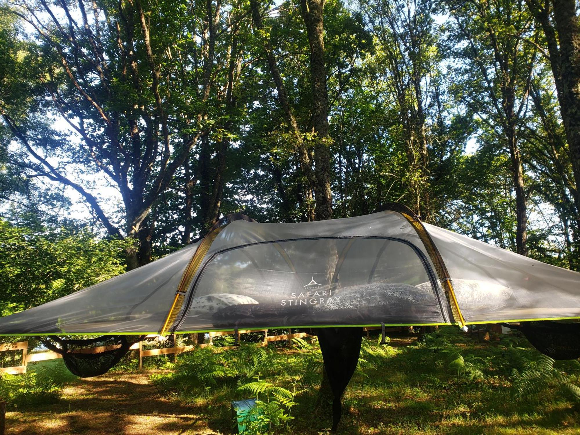 Hotel D'En Haut Tentes Suspendues Saint-Pardoux-lʼOrtigier Exterior foto